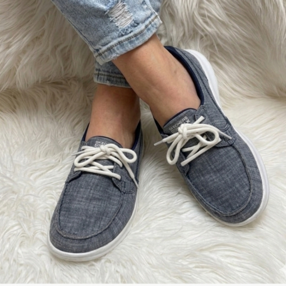 Skechers Go Step Boat Shoes Size 7 Gray Casual Comfort Slip-On Lace Sneakers
